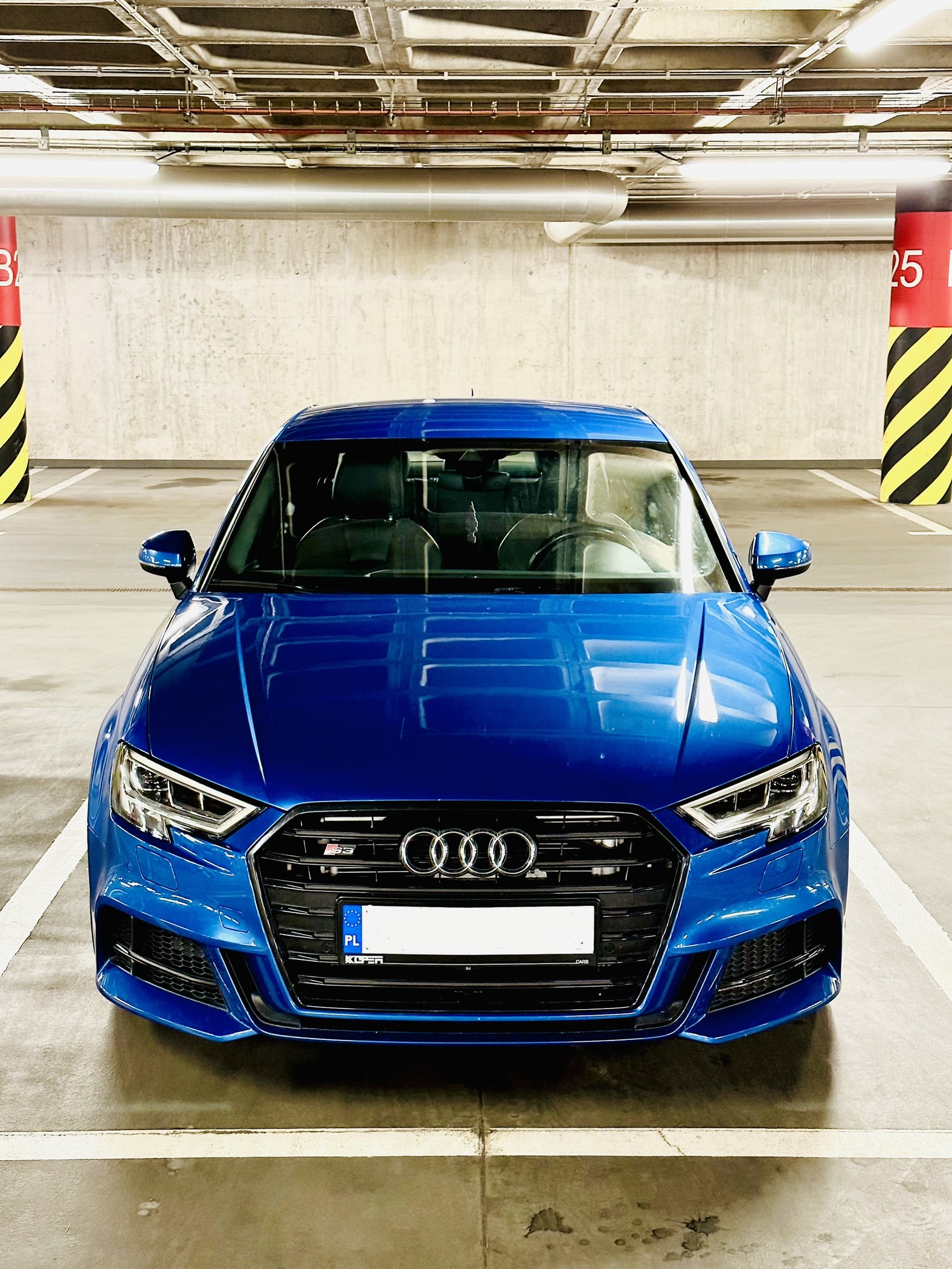 AUDI S3 8V BLUE